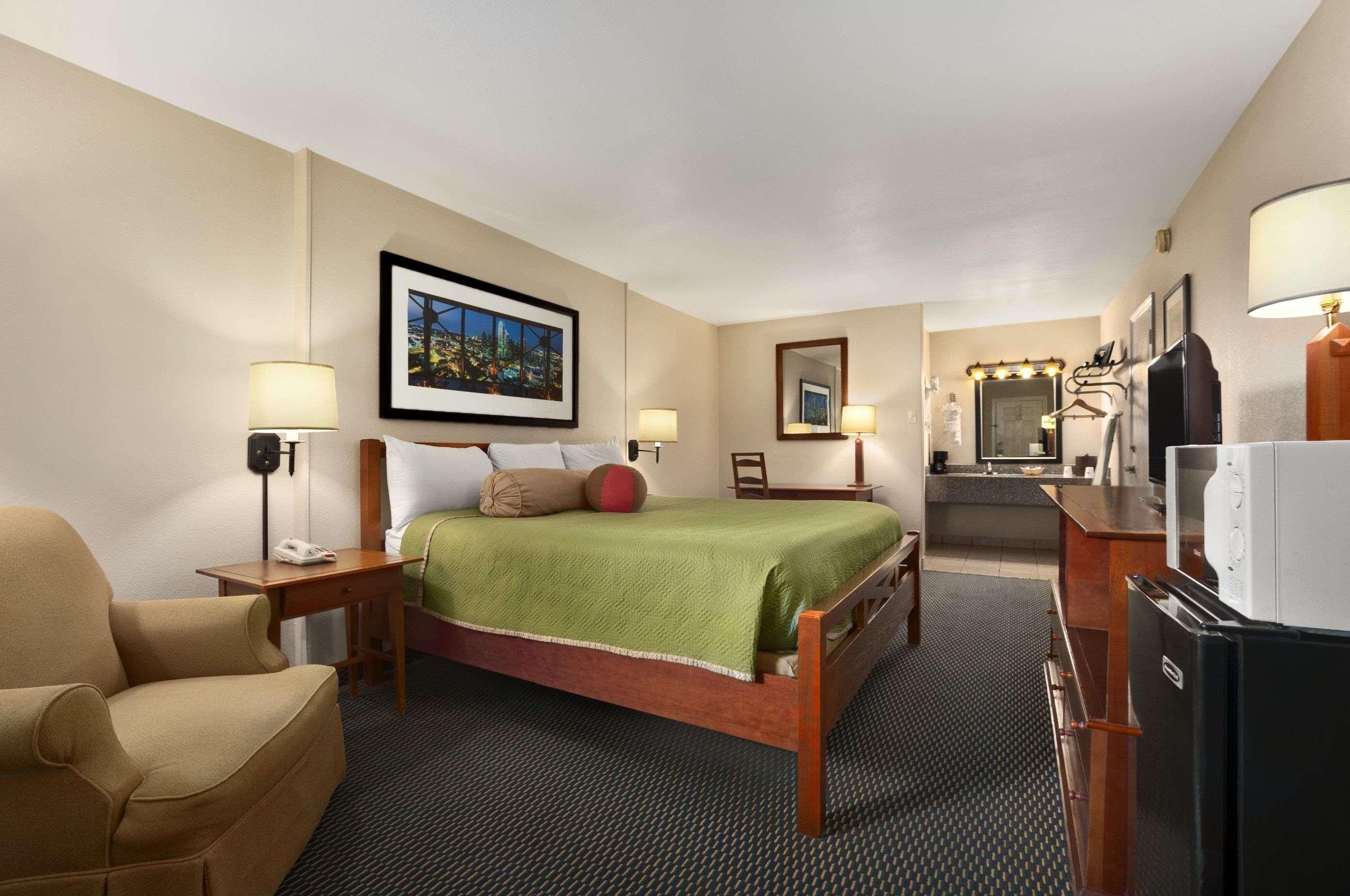 Travelodge By Wyndham New Orleans Harvey Hotel Extérieur photo