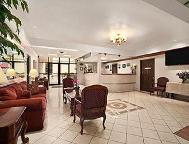Travelodge By Wyndham New Orleans Harvey Hotel Extérieur photo
